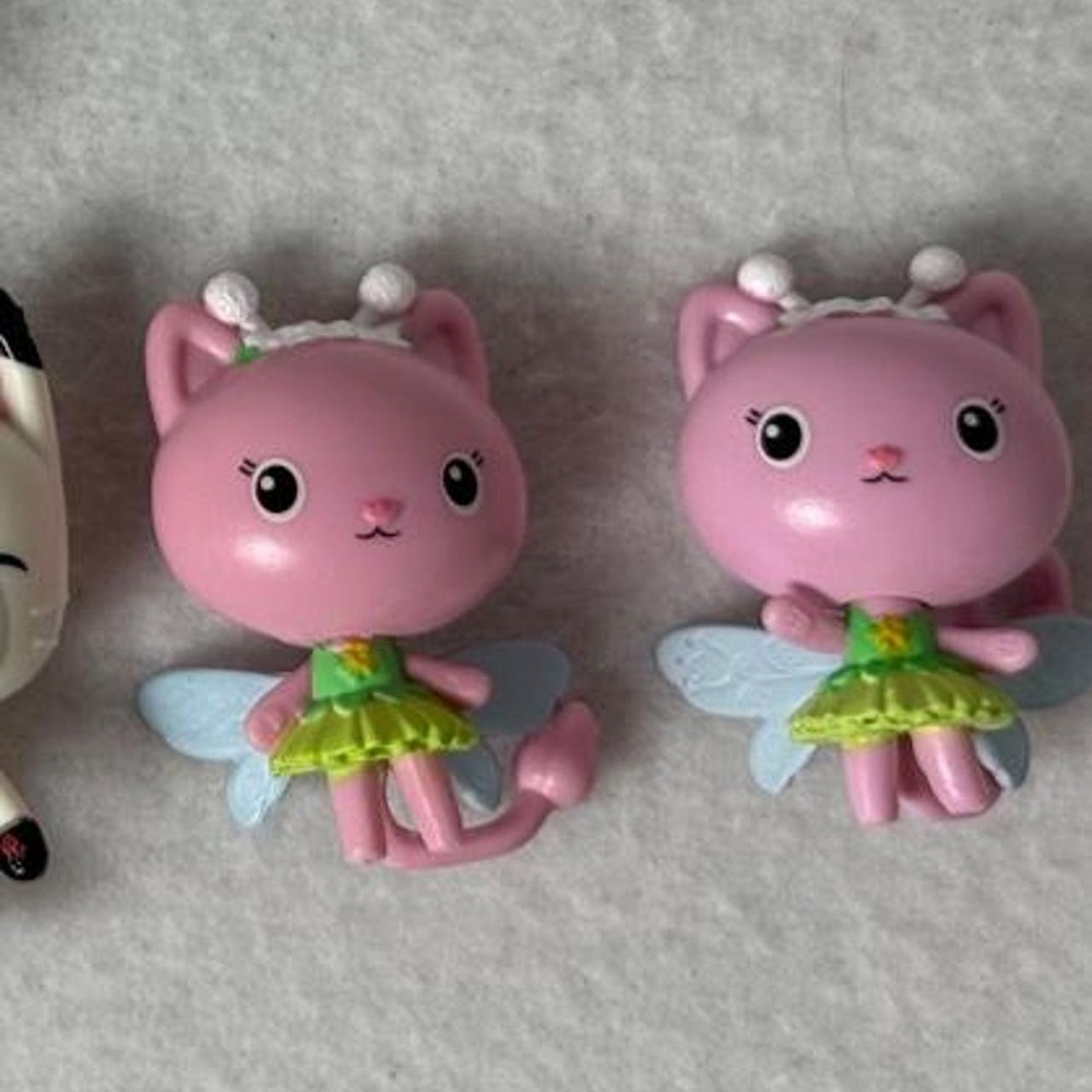 Gabby's Dollhouse Kitty Fairy Mini Figure Lot of 2 Replacement Toys